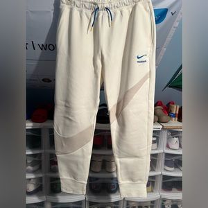 Mens nike tech trademark sweats